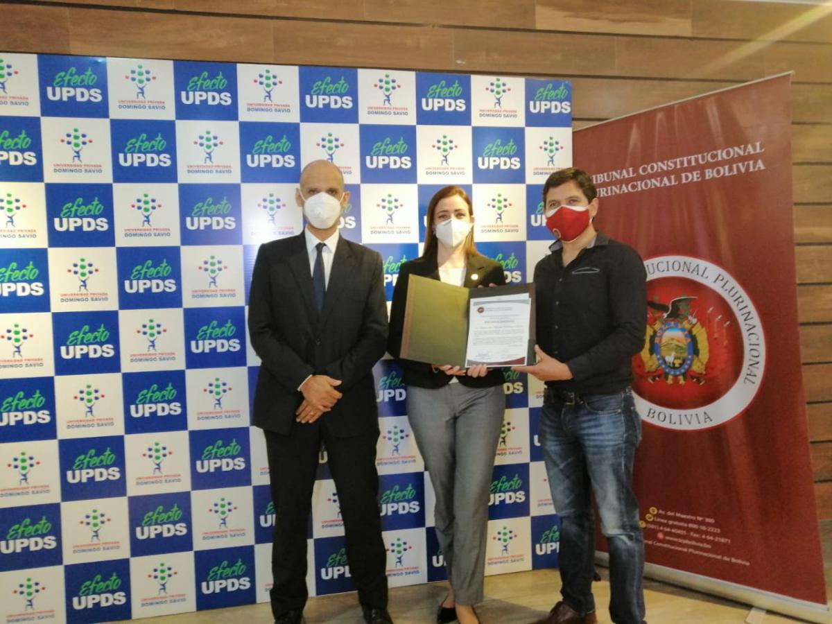 Lee más sobre el artículo TCP DE BOLIVIA RECONOCE EL TRABAJO DE LA UNIVERSIDAD PRIVADA DOMINGO SAVIO EN SU ANIVERSARIO