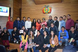 Lee más sobre el artículo TCP de Bolivia impartió taller de educación ambiental desde la perspectiva del derecho a estudiantes de la UPEA