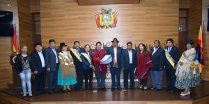 Lee más sobre el artículo Municipio de Desaguadero presentó el Proyecto de Carta Orgánica al TCP de Bolivia