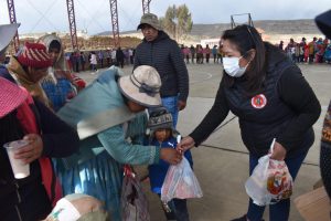 Lee más sobre el artículo TCP DE BOLIVIA REALIZA CAMPAÑA SOLIDARIA “POR LA SONRISA DE LAS Y LOS NIÑOS”  EN EL DEPARTAMENTO DE LA PAZ