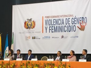 Lee más sobre el artículo TCP de Bolivia participa del Primer Seminario Internacional sobre Violencia de Género y Feminicidio organizado por la Fiscalía General del Estado