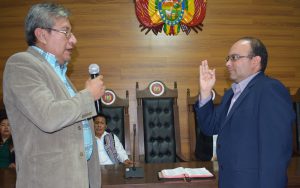Lee más sobre el artículo Paul Franco Zamora es elegido como Presidente del TCP de Bolivia