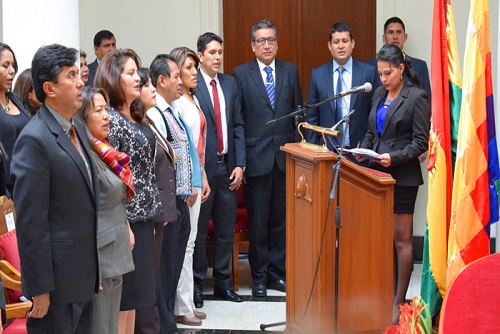 Lee más sobre el artículo Presidente del Estado posesionó a Magistrados del Tribunal Constitucional Plurinacional