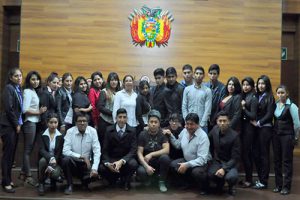 Lee más sobre el artículo TCP recibe la visita de estudiantes de la Carrera de Derecho de la Universidad Autónoma Tomás Frías sede Tupiza