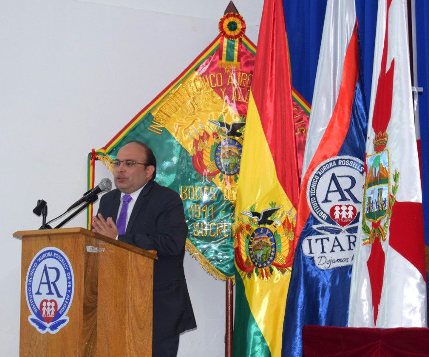 En este momento estás viendo TCP ABRE SUS PUERTAS A ESTUDIANTES DEL INSTITUTO TÉCNICO AURORA ROSSELL DE LA CIUDAD DE SUCRE PARA PASANTÍA ACADÉMICA