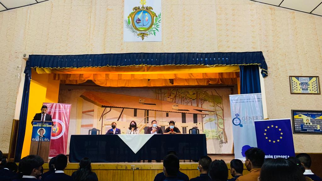 Lee más sobre el artículo MAGISTRADA GALLARDO DESARROLLÓ CIRCUITO DE TALLERES: CONOCIENDO LA CONSTITUCIÓN POLÍTICA DEL ESTADO, DERECHOS FUNDAMENTALES Y PROTECCIÓN DE LOS DERECHOS DE GRUPOS VULNERABLES PARA EVITAR TODA FORMA DE VIOLENCIA