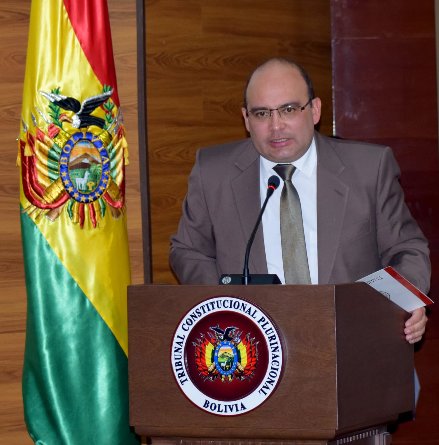 Lee más sobre el artículo TCP REALIZÓ CURSO INTERNO DE CAPACITACIÓN SOBRE EL CONFLICTO ENTRE LOS DERECHOS FUNDAMENTALES