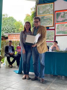 Lee más sobre el artículo MUNICIPIO DE RURRENABAQUE OTORGA RECONOCIMIENTO AL MAGISTRADO CONSTITUCIONALISTA GONZALO HURTADO