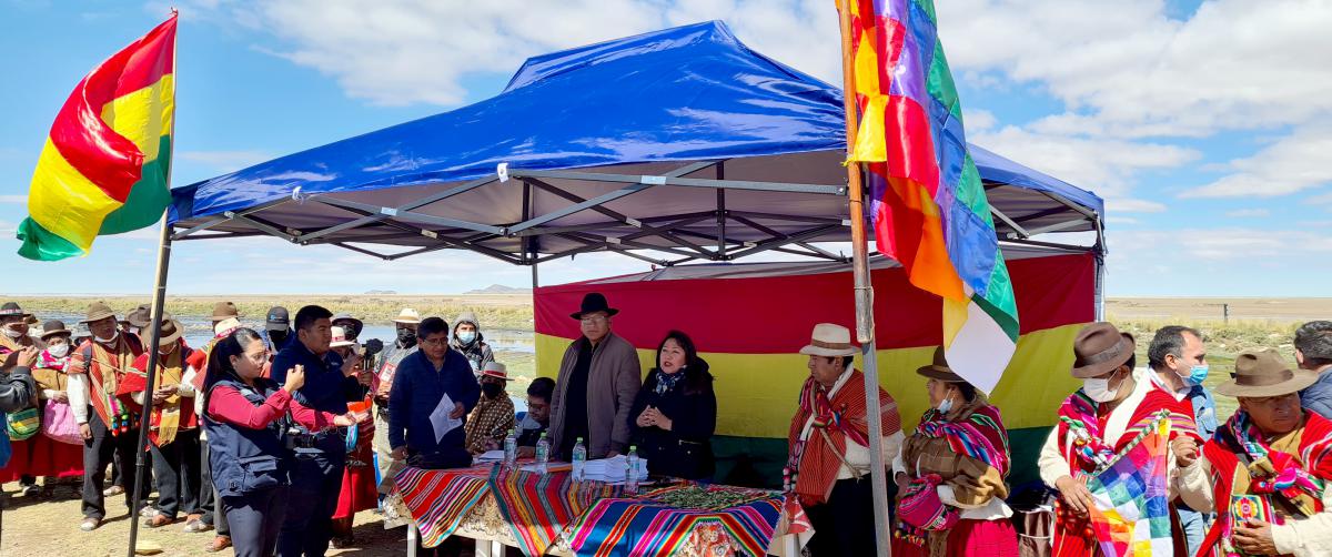 Lee más sobre el artículo MAGISTRADA BRIGIDA VARGAS BARAÑADO SOCIALIZÓ LA SENTENCIA CONSTITUCIONAL PLURINACIONAL 1582/2022-S2 EN MUNICIPIO EL CHORO DEL DEPARTAMENTO DE ORURO