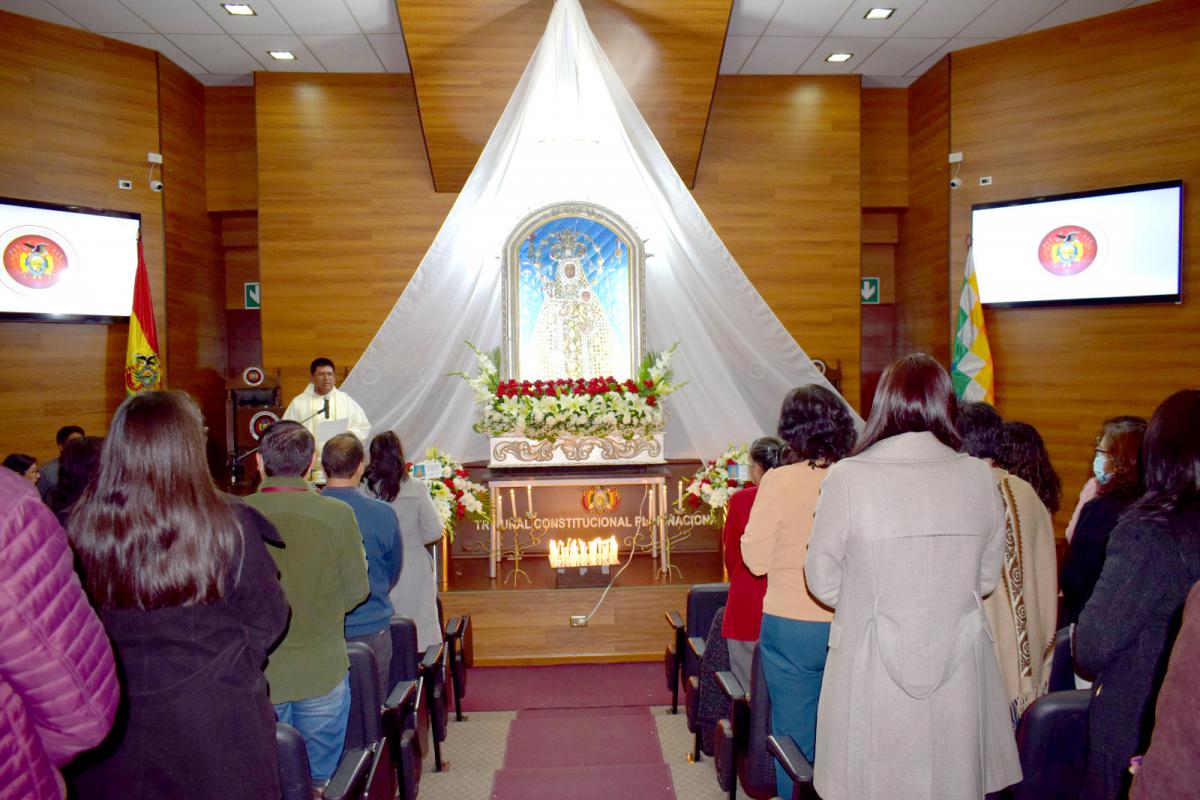 En este momento estás viendo IMAGEN SAGRADA DE LA VIRGEN DE GUADALUPE VISITA INSTALACIONES DEL TCP