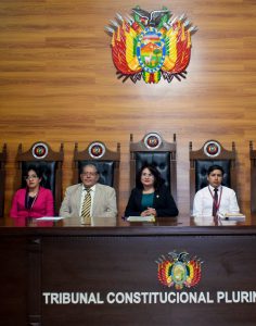 Lee más sobre el artículo ESTUDIANTES DE LA CARRERA DE CIENCIAS JURÍDICAS DE LA UNIVERSIDAD DE SAN SIMÓN DE COCHABAMBA VISITARON EL TCP