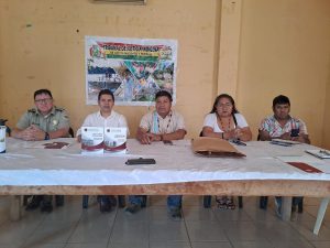 Lee más sobre el artículo MAGISTRADO CARLOS CALDERÓN IMPARTIÓ TALLER SOBRE LOS “DERECHOS DE LOS PUEBLOS INDÍGENAS Y JUSTICIA INDÍGENA ORIGINARIA CAMPESINA” EN LA CIUDAD DE SANTA CRUZ DE LA SIERRA