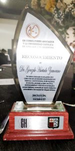 Lee más sobre el artículo UNIVERSIDAD CATÓLICA ARGENTINA CONFIERE CONDECORACIÓN A MAGISTRADO DEL TCP GONZALO HURTADO