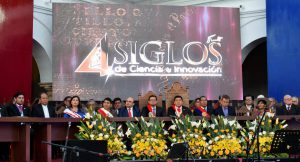 Lee más sobre el artículo AUTORIDADES DEL TCP PARTICIPARON EN EL ACTO DE CONMEMORACIÓN DE LOS 400 AÑOS DE FUNDACIÓN DE LA UNIVERSIDAD MAYOR, REAL Y PONTIFICIA DE SAN FRANCISCO XAVIER DE CHUQUISACA