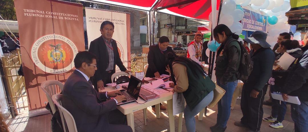 Lee más sobre el artículo FERIA JUDICIAL INFORMATIVA REALIZADA POR EL “DÍA CONTRA EL RACISMO Y TODA FORMA DE DISCRIMINACIÓN” EN LA CIUDAD DE ORURO