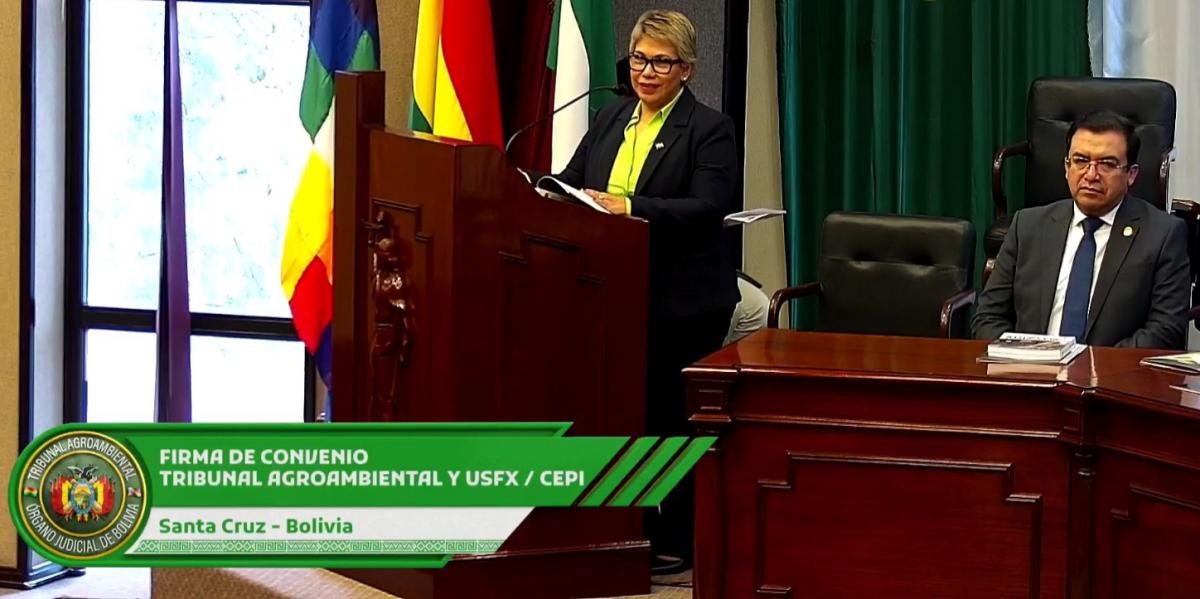 Lee más sobre el artículo MAGISTRADA DEL TCP, ISIDORA JIMÉNEZ CASTRO, PARTICIPÓ EN EL ACTO DE PRESENTACIÓN DEL DIPLOMADO EN “DERECHO FORESTAL Y DEFENSA LEGAL DEL MEDIO AMBIENTE” A DESARROLLARSE EN EL DEPARTAMENTO DE SANTA CRUZ