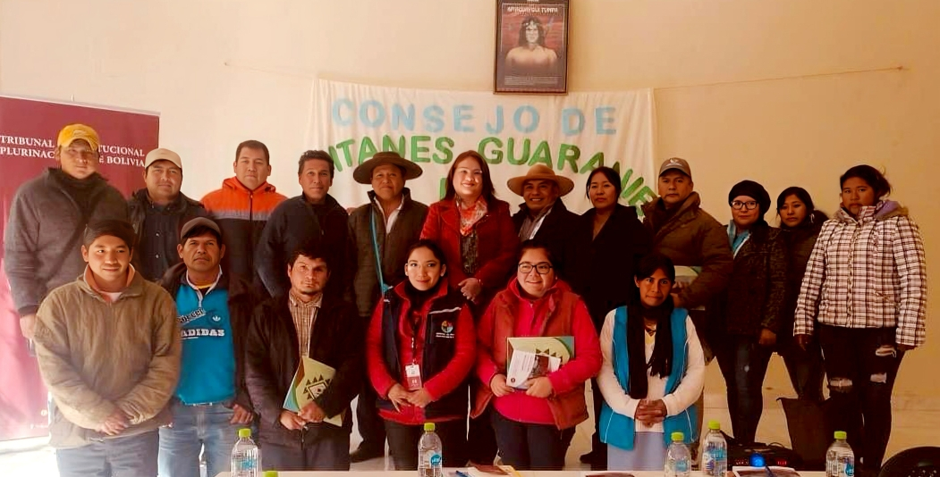 En este momento estás viendo MAGISTRADA KAREM GALLARDO PARTICIPÓ EN EL FORO DEBATE: “APLICACIÓN DE LA JUSTICIA COMUNITARIA (LEY DE DESLINDE JURISDICCIONAL) Y JUSTICIA ORDINARIA” ORGANIZADO POR EL CONSEJO DE CAPITANES GUARANÍES DE CHUQUISACA