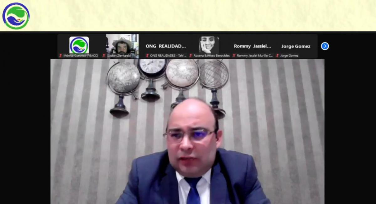 En este momento estás viendo PRESIDENTE DEL TCP PARTICIPÓ COMO PONENTE EN EL CICLO DE CONFERENCIAS “ÁREAS PROTEGIDAS: UN FUTURO SOSTENIBLE” ORGANIZADO POR LA PLATAFORMA BOLIVIANA FRACCIÓN FRENTE AL CAMBIO CLIMÁTICO