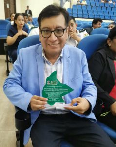 Lee más sobre el artículo MAGISTRADO DEL TCP GONZALO HURTADO ES CONDECORADO POR LA ASAMBLEA LEGISLATIVA DEPARTAMENTAL DE BENI