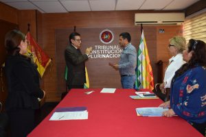 Lee más sobre el artículo MAGISTRADO GONZALO MIGUEL HURTADO ZAMORANO ASUME LA PRESIDENCIA DEL TRIBUNAL CONSTITUCIONAL PLURINACIONAL