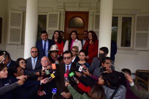 Lee más sobre el artículo TRIBUNAL CONSTITUCIONAL PLURINACIONAL Y TRIBUNAL SUPREMO ELECTORAL GARANTIZAN ELECCIÓN NACIONAL Y CONVOCAN A GRAN ECUENTRO INSTITUCIONAL