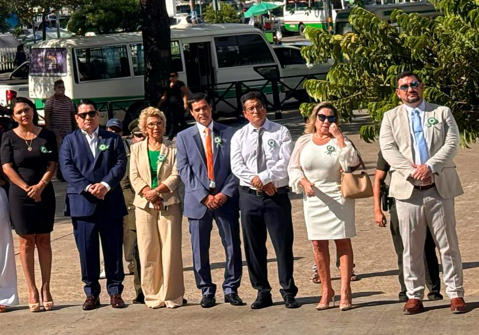 Lee más sobre el artículo REPRESENTACIÓN DEL TCP ACOMPAÑA CELEBRACIÓN DEL BICENTENARIO DE SANTA CRUZ