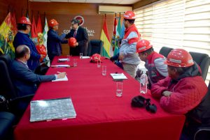 Lee más sobre el artículo TCP CONSOLIDA TAREAS DE COORDINACIÓN Y COLABORACIÓN ACADÉMICA CON EL SECTOR FABRIL DE BOLIVIA