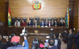 Lee más sobre el artículo SENTENCIA HISTÓRICA DEL TCP CIERRA TODA POSIBILIDAD DE ELECCIÓN CONTINUA O DISCONTINUA PARA PRESIDENTE O VICEPRESIDENTE