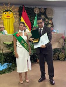 Lee más sobre el artículo PRESIDENTE DEL TRIBUNAL CONSTITUCIONAL PLURINACIONAL ES DECLARADO HIJO PREDILECTO DE LA CIUDAD DE LA SANTÍSIMA TRINIDAD