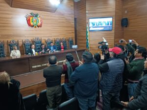 Lee más sobre el artículo Seleccionar TRIBUNAL CONSTITUCIONAL PLURINACIONAL GARANTIZA LA REALIZACIÓN DE LAS ELECCIONES NACIONALES 2025 EN BOLIVIA	 TRIBUNAL CONSTITUCIONAL PLURINACIONAL GARANTIZA LA REALIZACIÓN DE LAS ELECCIONES NACIONALES 2025 EN BOLIVIA