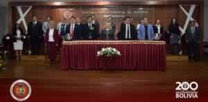 Lee más sobre el artículo 𝐓𝐂𝐏 𝐑𝐈𝐍𝐃𝐄 𝐒𝐔 𝐇𝐎𝐌𝐄𝐍𝐀𝐉𝐄 𝐀 𝐉𝐔𝐄𝐙𝐀𝐒 𝐘 𝐉𝐔𝐄𝐂𝐄𝐒 𝐐𝐔𝐄 𝐃𝐈𝐄𝐑𝐎𝐍 𝐒𝐔 𝐕𝐈𝐃𝐀 𝐄𝐍 𝐄𝐋 𝐄𝐉𝐄𝐑𝐂𝐈𝐂𝐈𝐎 𝐃𝐄 𝐒𝐔𝐒 𝐅𝐔𝐍𝐂𝐈𝐎𝐍𝐄𝐒