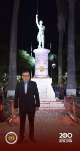 Lee más sobre el artículo 𝑨𝑼𝑻𝑶𝑹𝑰𝑫𝑨𝑫𝑬𝑺 𝑹𝑰𝑵𝑫𝑬𝑵 𝑯𝑶𝑴𝑬𝑵𝑨𝑱𝑬 𝑨 𝑳𝑨 𝑯𝑬𝑹𝑶𝑰́𝑵𝑨 𝑫𝑬 𝑨𝑴𝑬́𝑹𝑰𝑪𝑨 𝑱𝑼𝑨𝑵𝑨 𝑨𝒁𝑼𝑹𝑫𝑼𝒀