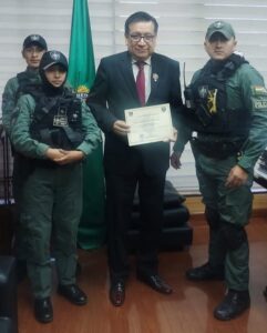 Lee más sobre el artículo 𝐏𝐑𝐄𝐒𝐈𝐃𝐄𝐍𝐓𝐄 𝐃𝐄𝐋 𝐓𝐂𝐏 𝐑𝐄𝐂𝐈𝐁𝐄 𝐑𝐄𝐂𝐎𝐍𝐎𝐂𝐈𝐌𝐈𝐄𝐍𝐓𝐎 𝐏𝐎𝐑 𝐄𝐋 𝐂𝐎𝐌𝐀𝐍𝐃𝐎 𝐃𝐄 𝐋𝐀 𝐏𝐎𝐋𝐈𝐂𝐈𝐀