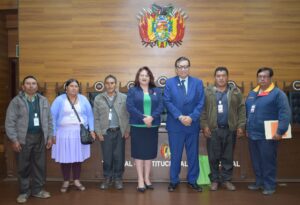 Lee más sobre el artículo 𝑀𝐴𝐺𝐼𝑆𝑇𝑅𝐴𝐷𝑂𝑆 𝑅𝐸𝐶𝐼𝐵𝐸𝑁 𝑃𝑅𝑂𝑌𝐸𝐶𝑇𝑂 𝐷𝐸 𝐶𝐴𝑅𝑇𝐴 𝑂𝑅𝐺𝐴́𝑁𝐼𝐶𝐴 𝐷𝐸 𝑃𝑂𝐶𝑂𝑁𝐴