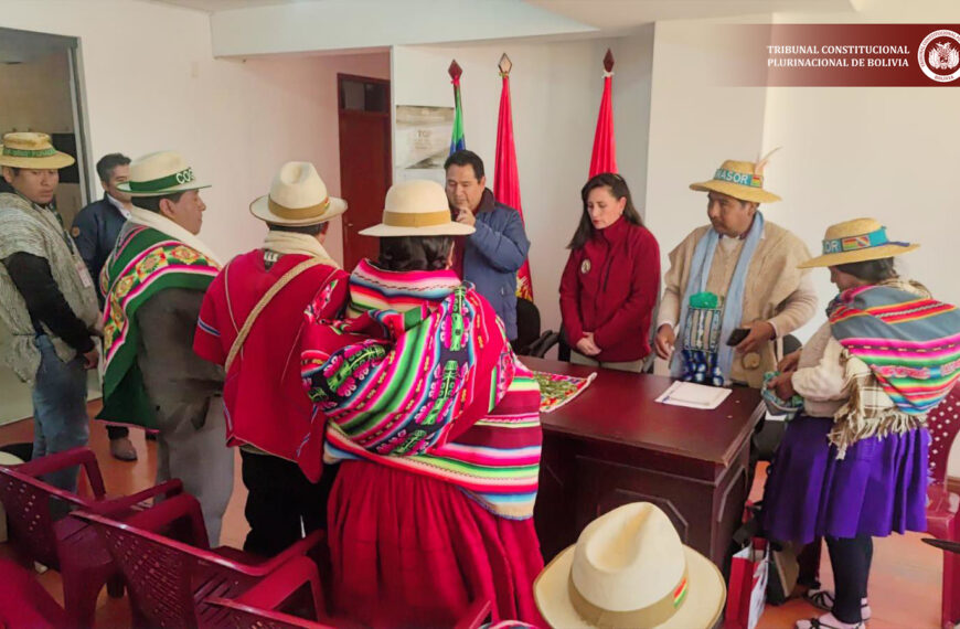 Fortaleciendo el diálogo con las naciones y pueblos indígena originario campesinos de Oruro