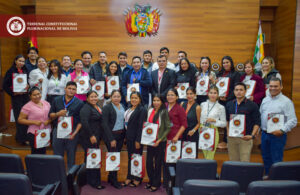 Lee más sobre el artículo Desde el Beni hasta Sucre, el conocimiento constitucional une a las nuevas generaciones.